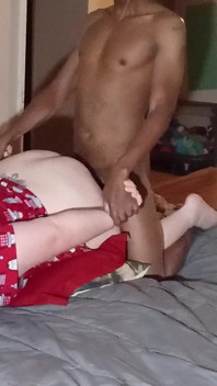 Gib mir dieses sperma, während du mich von hinten knallst