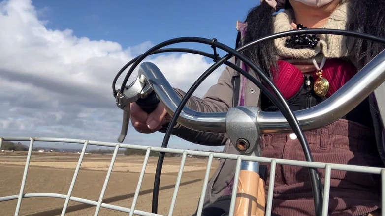 megu2002: Číslo 110 se stává Tajným cyklistickým deníkem Vítr u řeky, část 2