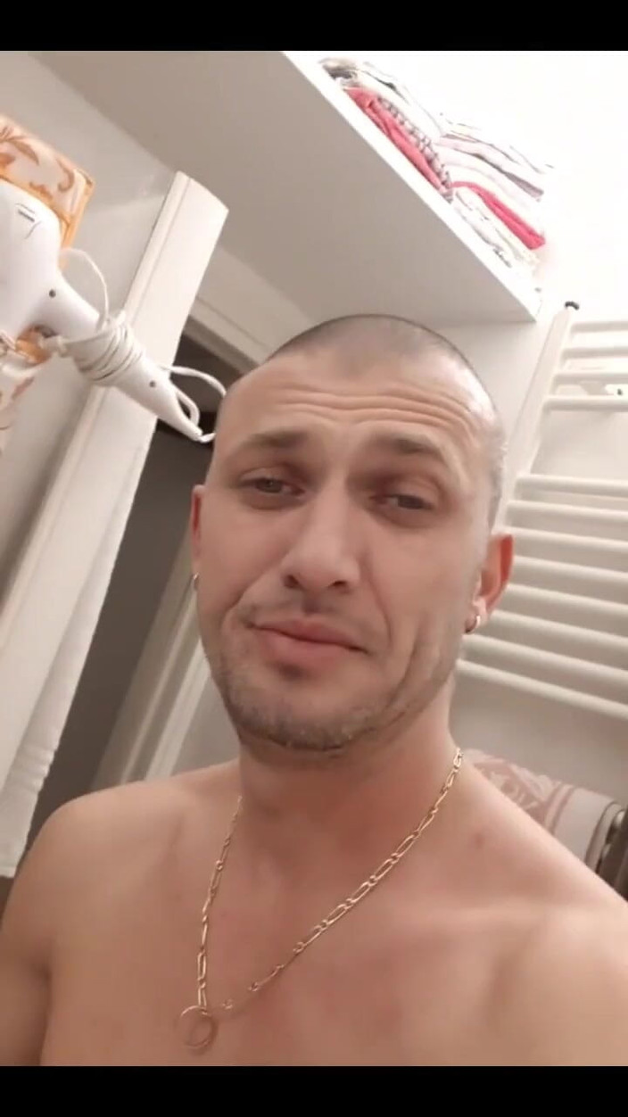 Boy jerking off: Impreza jest już zakończona