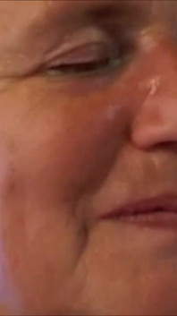 La nonna tettona ama il sesso