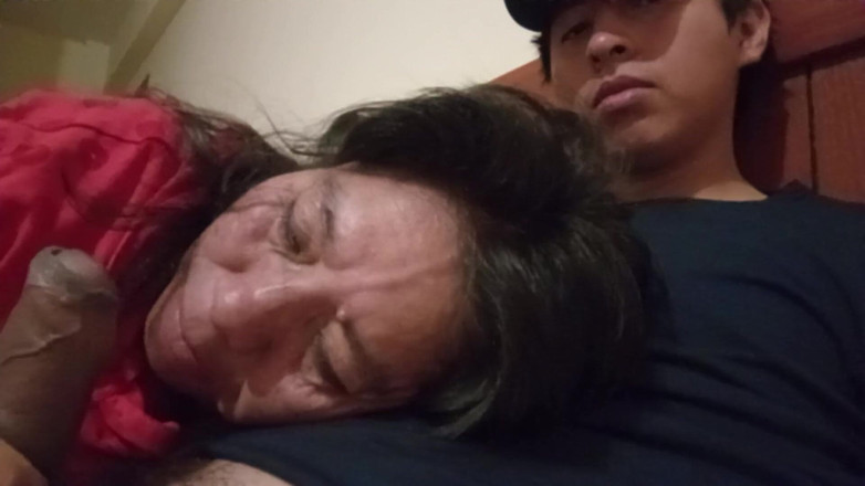 Moo DBOXXX: Olgun Hıristiyan şehvetli günahlar işliyor, bana bağımlı oldu