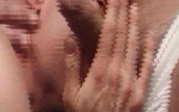 Just X Gays amateur porn: Шкіра, хіть і контроль: бдсм-клуб підключення штовхає двох чоловіків до своїх меж