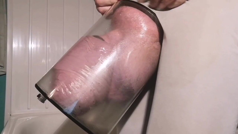 Monster_Meat_: วิดีโอแนวกำแพงต่อกำแพงสูบฉีดแบบเสียดสี