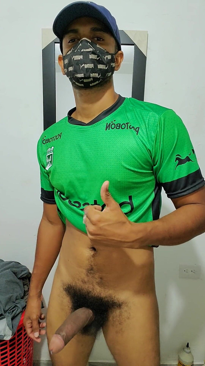 Charlieburrito: Величезний член здетонує