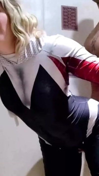 Want Some Fingering to Spidergwen?