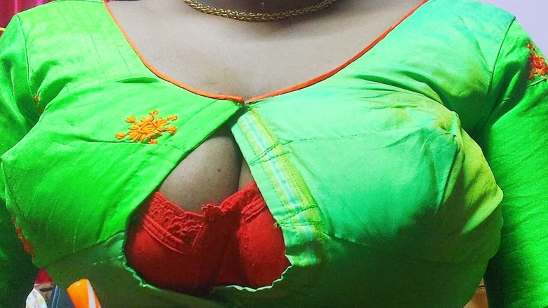 Desi Mohini: Drsný anální sex s mojí desi učitelkou