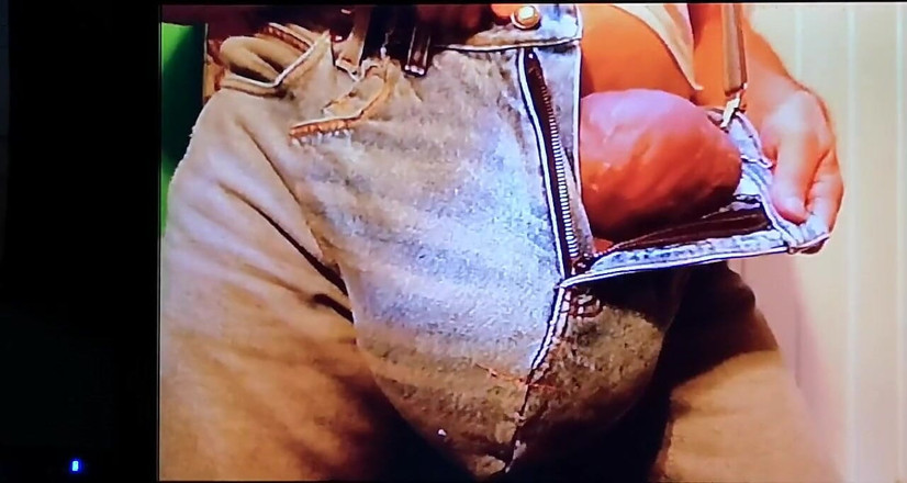 Monster_Meat_: Jeans salientes sonhos