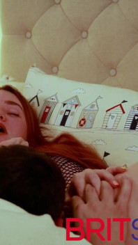 18-year-old British redhead gets her cunt eaten