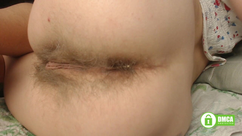 Risky Hairy Couple: Hạt hậu môn màu hồng sâu trong lỗ đít đầy lông