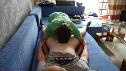 Ethan Alex: Twink delikanlı bana tatlı sakso çekiyor