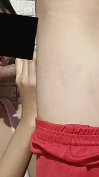 nastolatka Pinay Blow Job POV spust na twarz