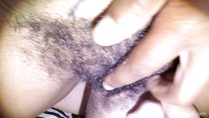 Alice Bound: Dominazione femminile seduta in faccia