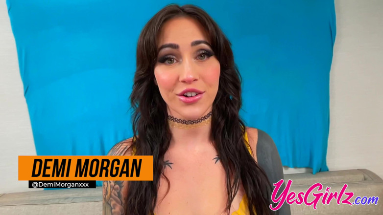 YesGirlz: ハロウィンスペシャル - デミ・モーガン!