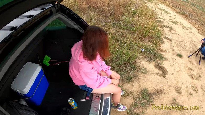 Pee Adventures: Merokok dengan pancutan mani penuh