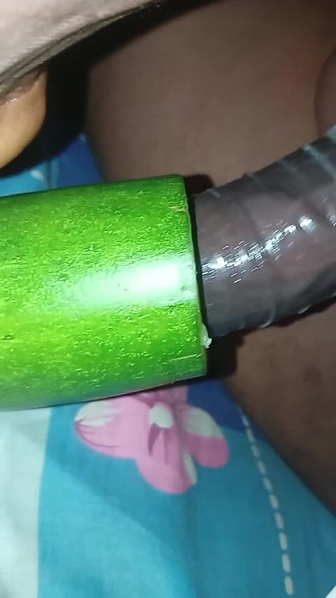 Africatrans: Chlap z Trangenderu mu ošuká kočičku