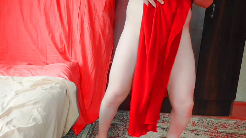Kitty_Cross: Elegantemente bordo: mescolando sexy e carino in moda travestito!