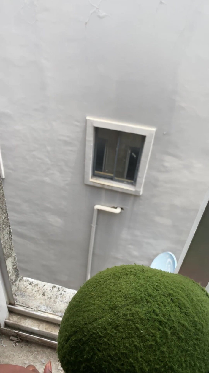 Arola7: Fucked My Crush on a Window