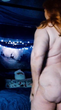 Awek montel pantat gemuk dalam seluar dalam Krismas seksi