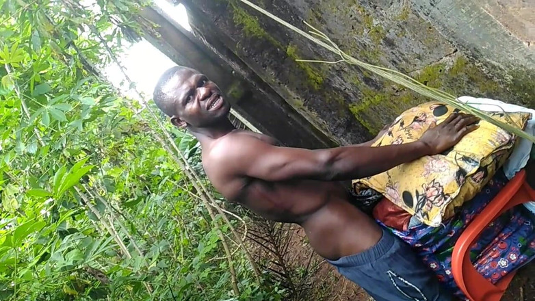 Moviesporn1: Cumshort jak człowiek