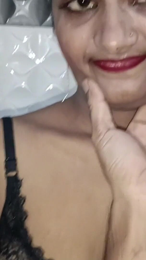 LateralChain349: Indian Girl Big Tits Cock Between Breasts