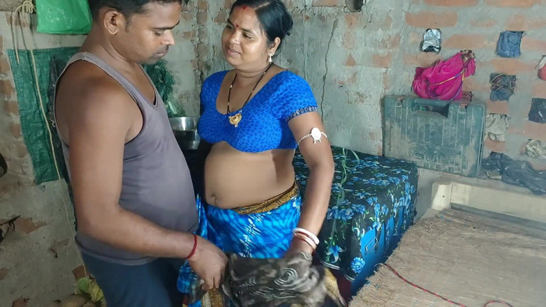 Raju Raju: The Son-in-law Stripped and Fucked the Younger Mother-in-law
