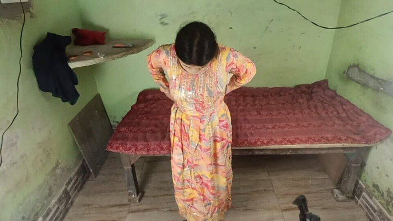 Pyaripooja22: Il culo del mio fratellastro della moglie è stato scopato duramente