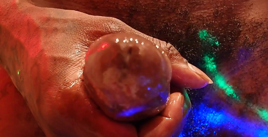 Hallelujah Johnson: Aleluya Johnson (chocolate activa el cerebro) alto y oscuro, los músculos...