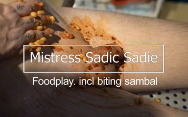 Sadic Sadie: Yiyecekle oynamak