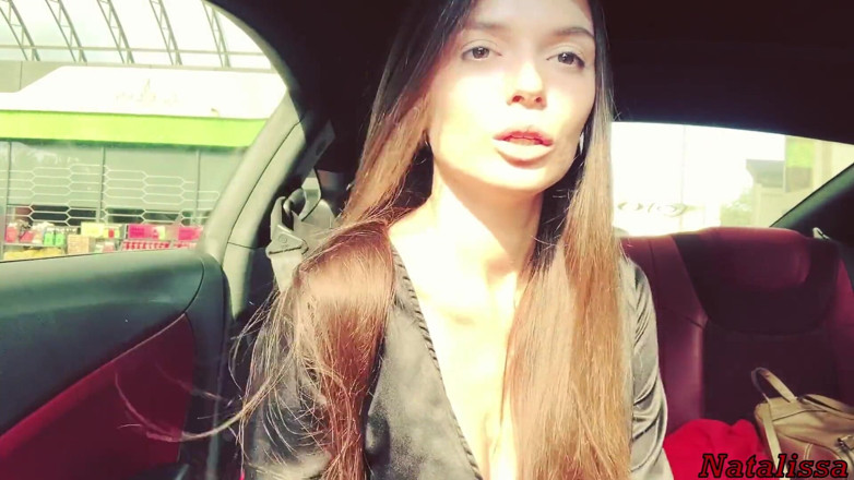 Natalissa: Sloppy blowjob and deepthroat in car