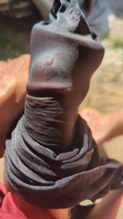 Stroking My Cock in Pantyhose thumbnail