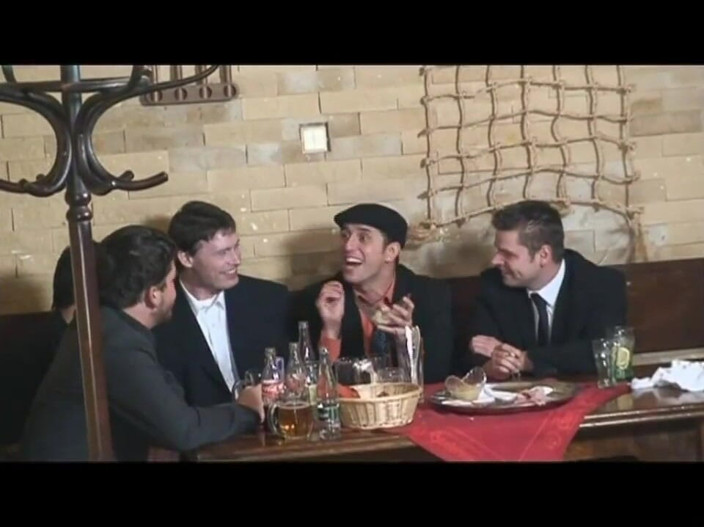XTime Vod: Sex party in the pub