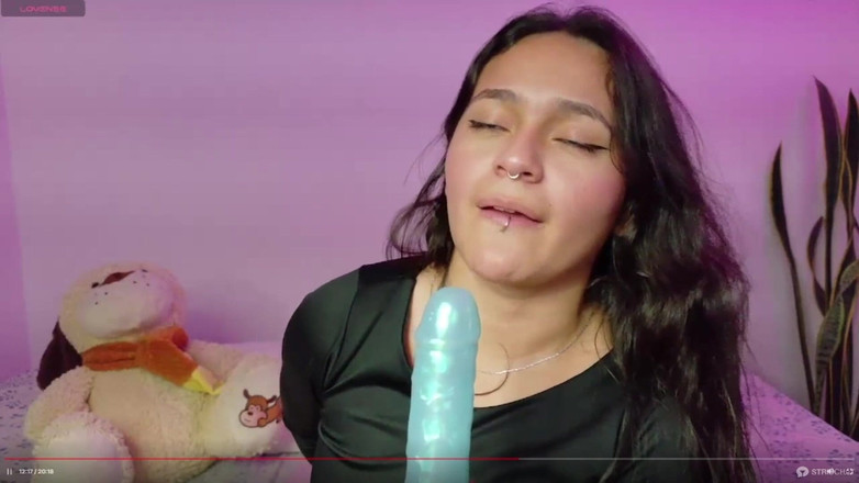 Emilyn Grifs: Vždycky jsem ti submisivní, drobná chce být šukána