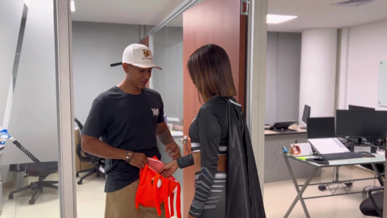 Aishadanver: Trick or Dick at the Office, Did a Blowjob Secretly...