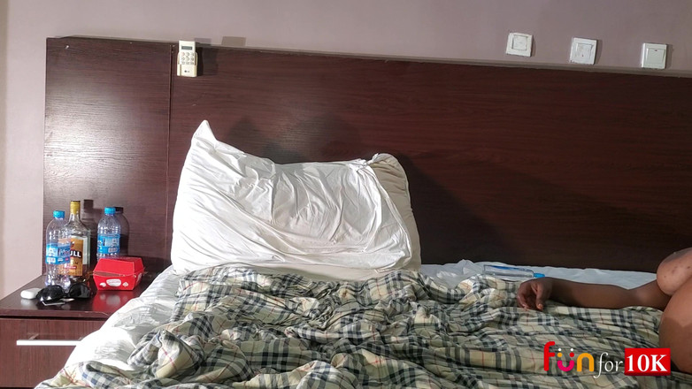 Funfor10k straight videos only: A devenit geloasă că îi doream curul mai mult decât pizda...