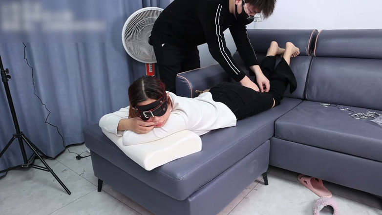 Asian bondage: The Extreme Restraints of a Barefoot Girl, Playing with Her...
