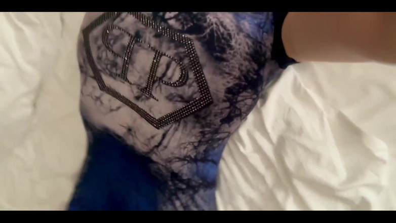 Shione Cooper: Udělala jsem selfie video na mém obličeji.