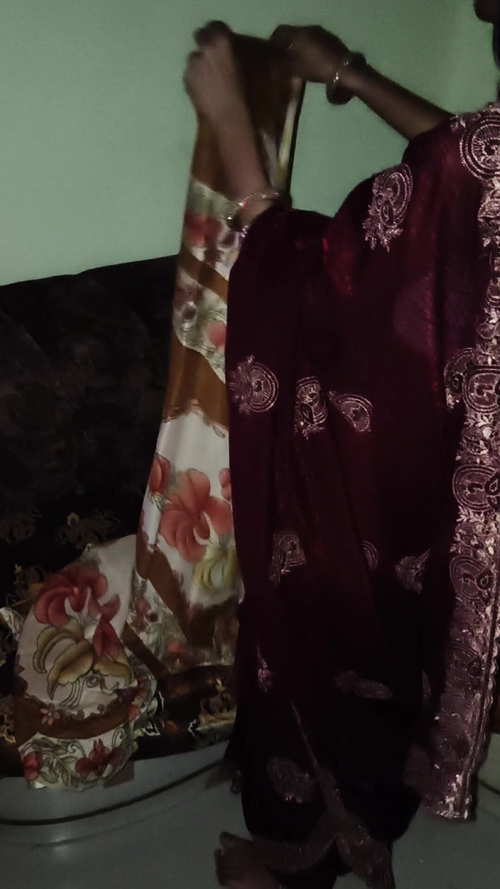 Annumastani: Femme de ménage desi sexy