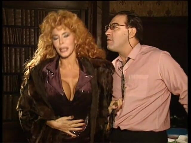 Full Movie XXX: Orospu Gösterisi