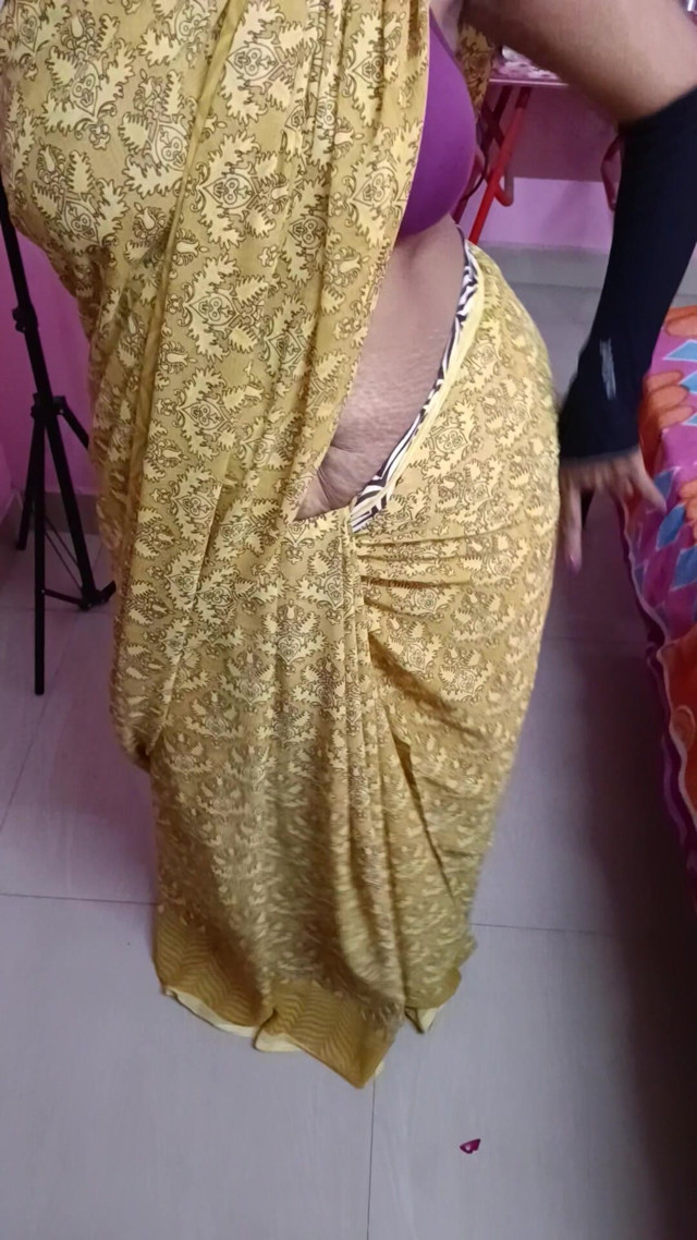 Tamil Hot Sari Dance (Reshma hot)