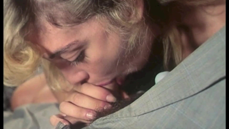 Inhonorof porn: Herkesle Sikişiyor Ama Boşalamıyor