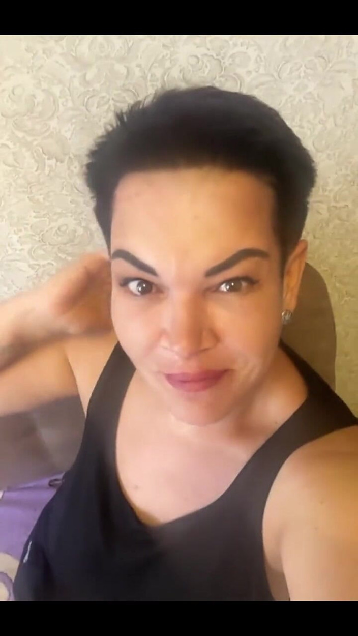 Karmen MILF: Good Morning