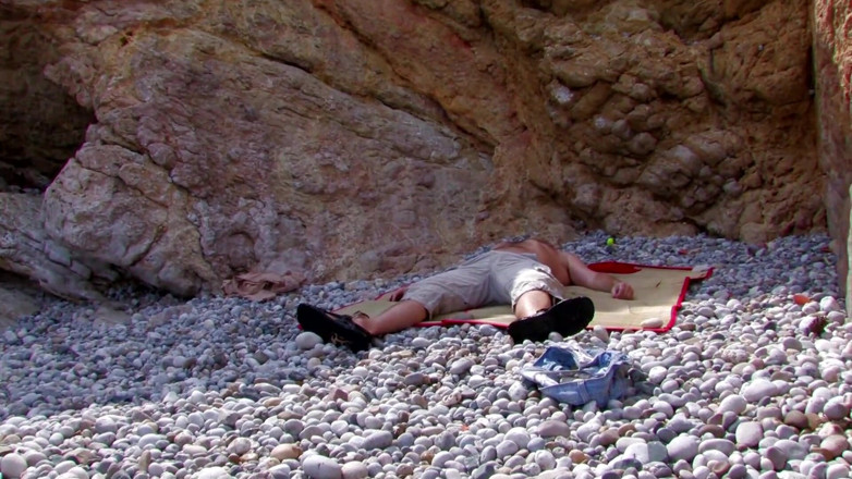 Young Sinner: Ragazze scopate in spiaggia