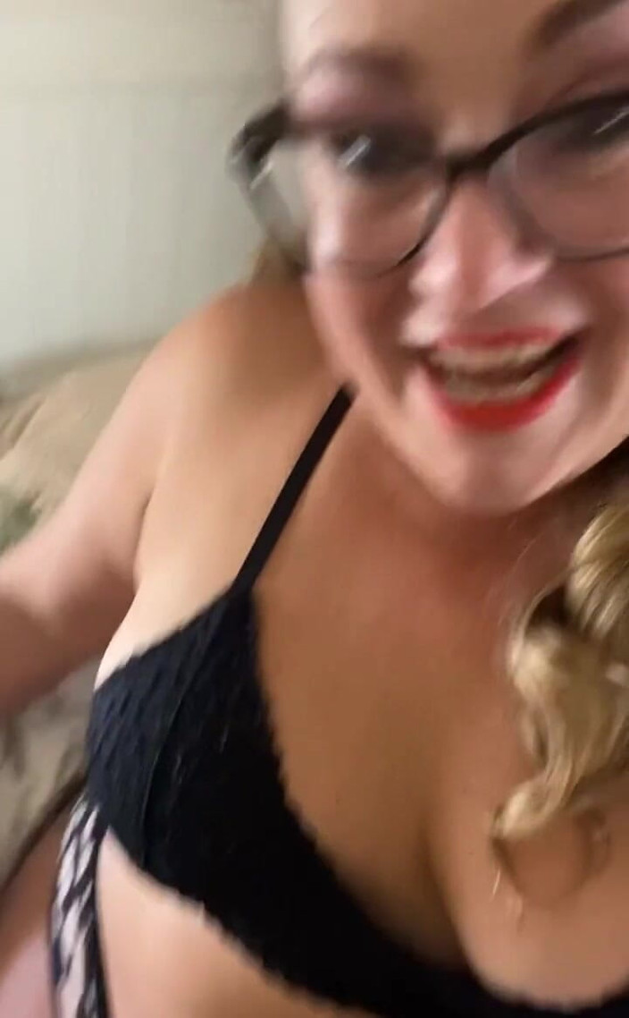 Lily Bay: LilyBay73 bahagian 8