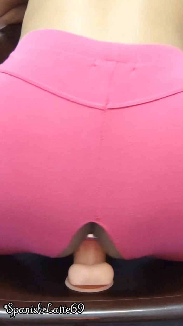 SpanishLatte69: Malay Girl Wears Butt Plug While Masturbating