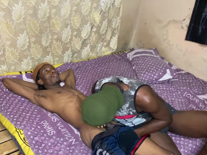 Stilesbhalifa1: Grande rabo ébano primeiro vídeo de sexo quente