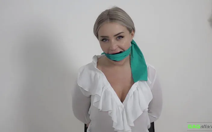 Gag Attack: Aubrey - Multiple cloth gags