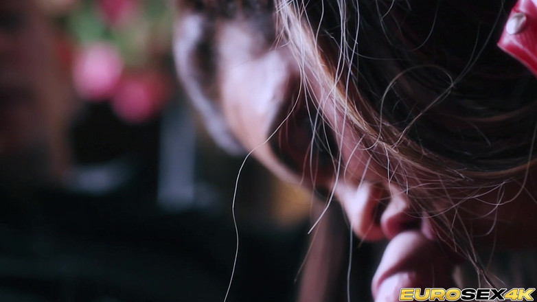 Porn Gutter: Megen xinh đẹp tưởng tượng về con cu của người đàn ông của...