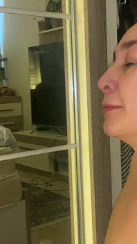 Ele Descobriu Que Ela Traiu - Agora Ela Está Engasgando Com Seu Pau, Garganta Profunda No Rosto