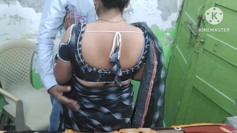 Saxesageth: Hintli ateşli kız güzel ev hanımı sevimli kız Hintli oğlan