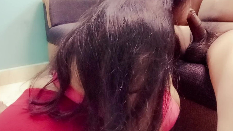 Your Arya: Daroval jsem oblečení manželce svého souseda a tvrdě ji ošukal